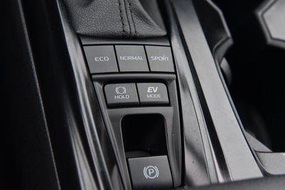 2025 Toyota Camry SE [MotorTrend Certified]