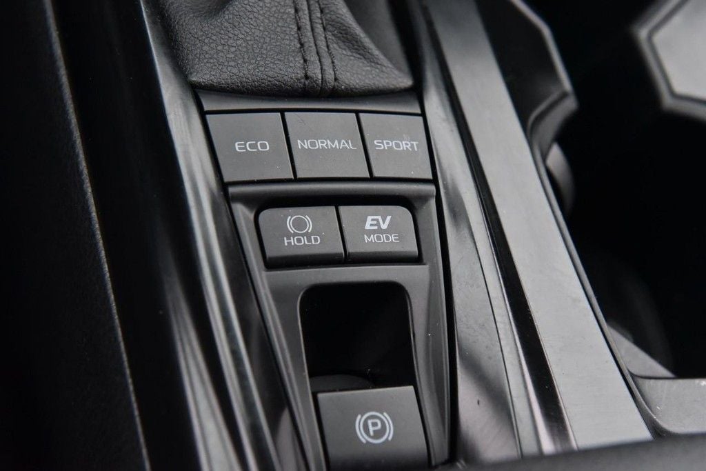 2025 Toyota Camry SE [MotorTrend Certified]