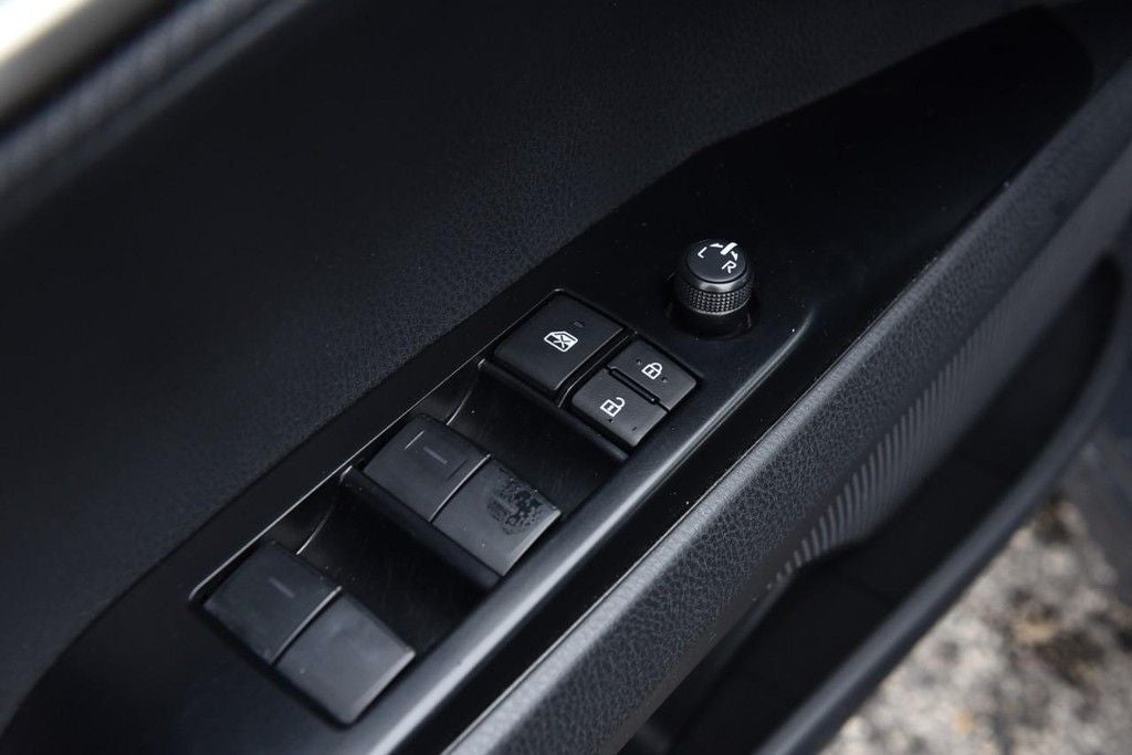 2025 Toyota Camry SE [MotorTrend Certified]