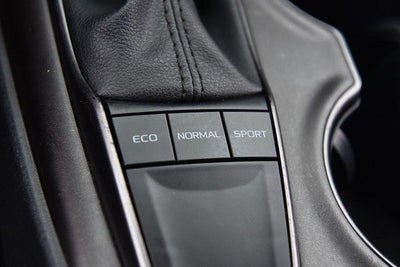 2024 Toyota Camry SE [MotorTrend Certified]