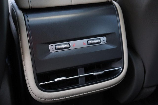 2025 Lincoln Nautilus Reserve AWD
