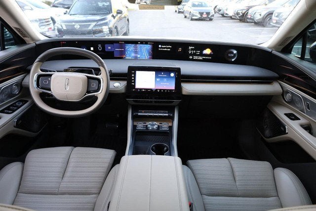 2025 Lincoln Nautilus Reserve AWD