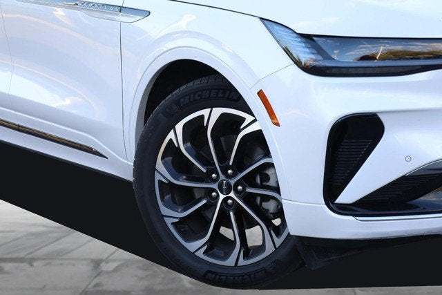 2025 Lincoln Nautilus Reserve AWD