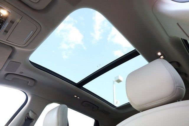 2025 Lincoln Nautilus Reserve AWD