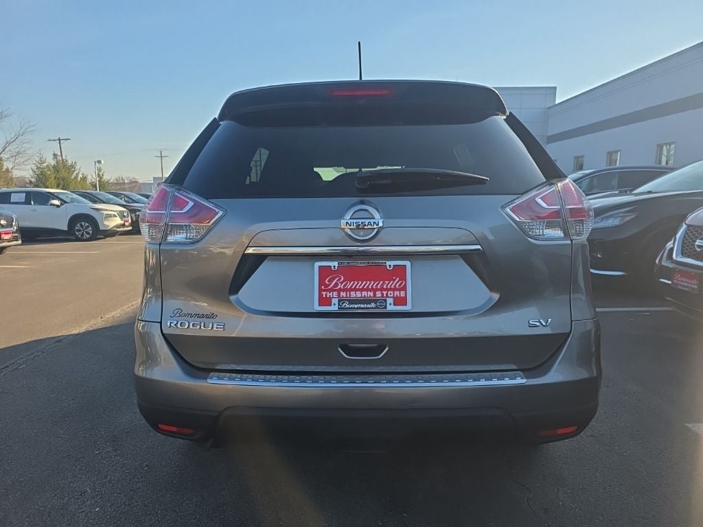 2015 Nissan Rogue SV