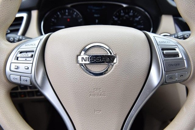 2015 Nissan Rogue SV AWD Premium Package