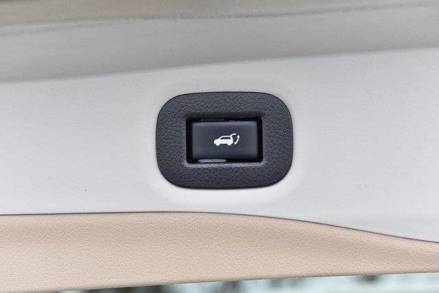 2015 Nissan Rogue SV AWD Premium Package