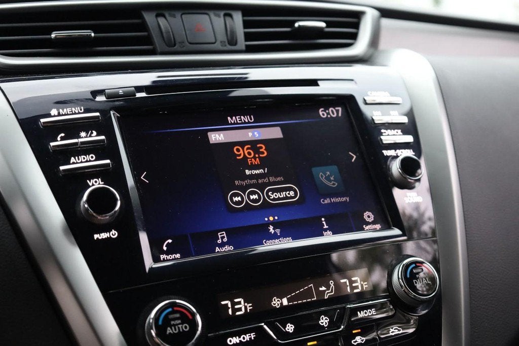 2023 Nissan Murano SV
