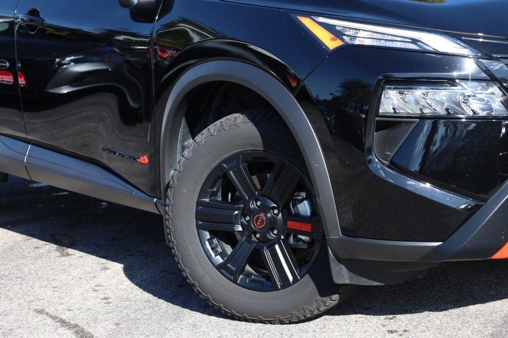 2025 Nissan Rogue Rock Creek