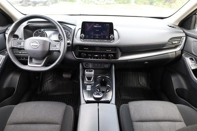 2025 Nissan Rogue SV AWD [MotorTrend Certified]