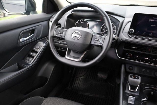 2025 Nissan Rogue SV AWD [MotorTrend Certified]