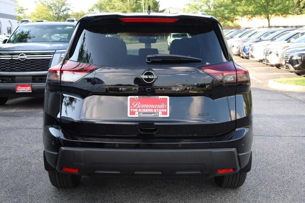 2026 Nissan Rogue Dark Armor™