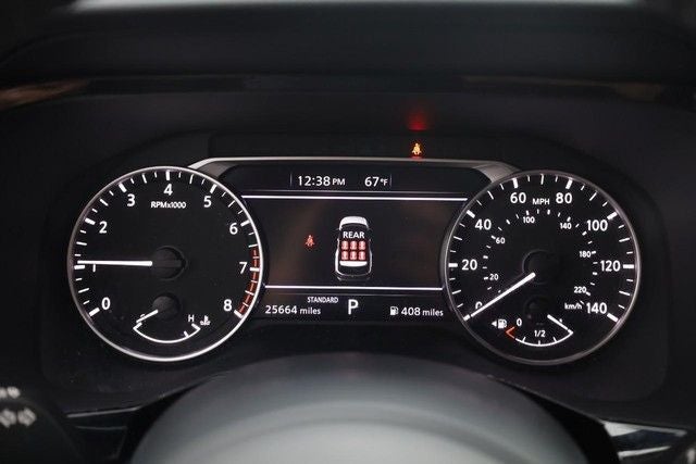 2025 Nissan Pathfinder SV