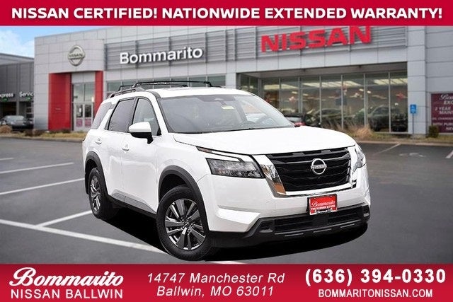 2025 Nissan Pathfinder SV