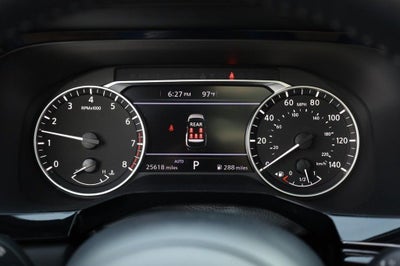 2025 Nissan Pathfinder SV