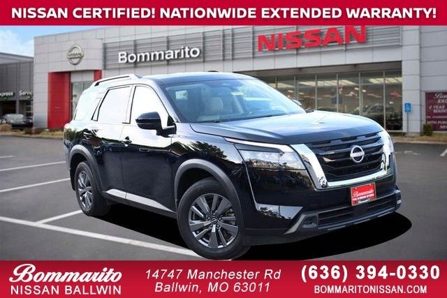 2025 Nissan Pathfinder SV
