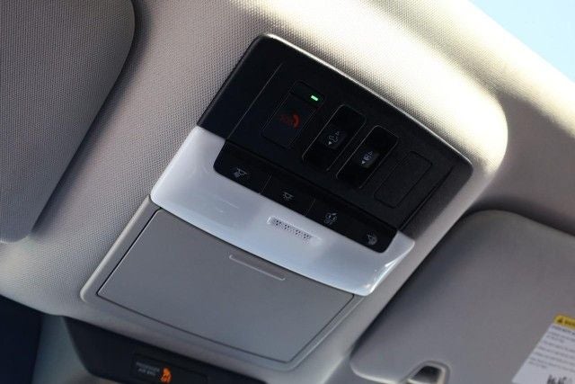 2023 Nissan Pathfinder SV