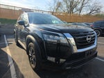 2023 Nissan Pathfinder SV