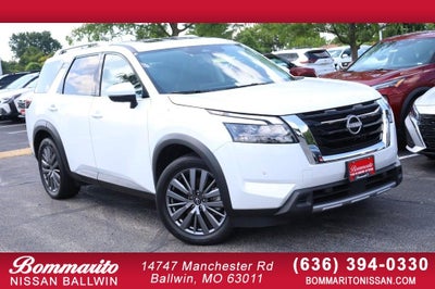 2025 Nissan Pathfinder SL
