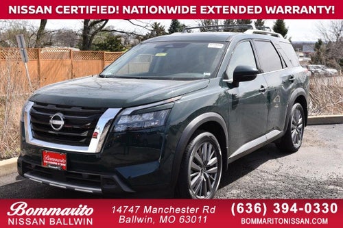 2025 Nissan Pathfinder SL