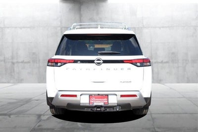 2025 Nissan Pathfinder Platinum
