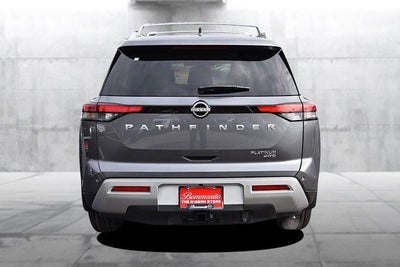 2025 Nissan Pathfinder Platinum