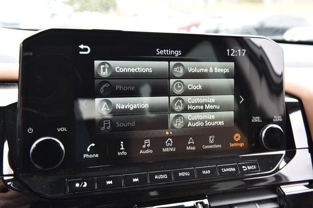 2025 Nissan Pathfinder Platinum