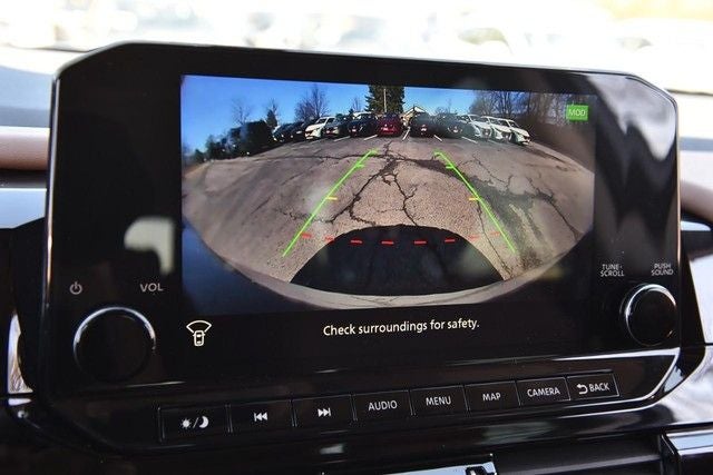 2023 Nissan Pathfinder Platinum 4WD [MotorTrend Certified]