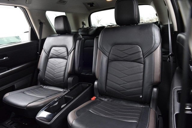 2022 Nissan Pathfinder Platinum