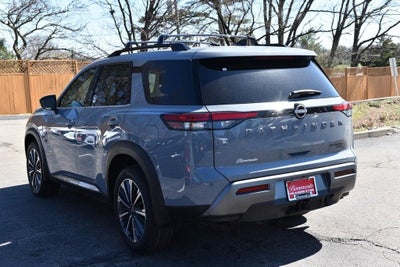2026 Nissan Pathfinder Platinum