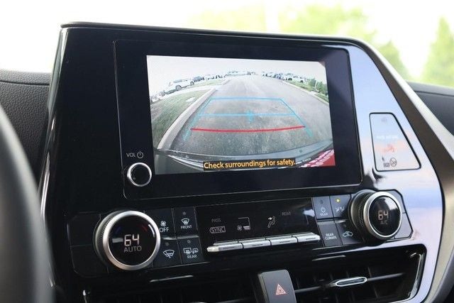 2025 Toyota Highlander LE