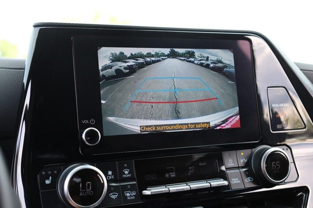 2025 Toyota Highlander XSE