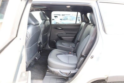 2025 Toyota Highlander XSE