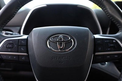 2025 Toyota Highlander XSE