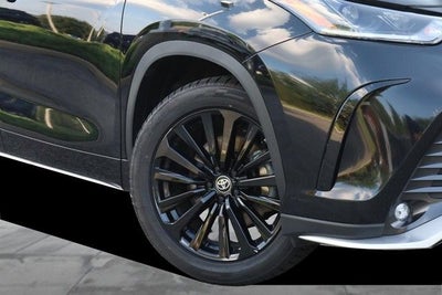 2025 Toyota Highlander XSE