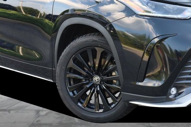 2025 Toyota Highlander XSE
