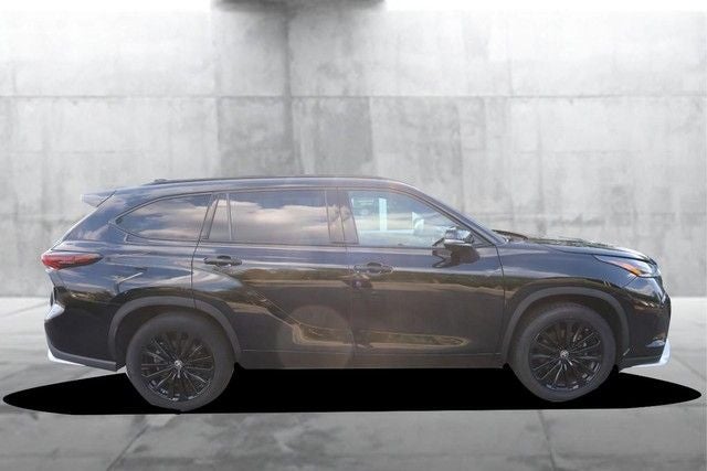 2025 Toyota Highlander XSE