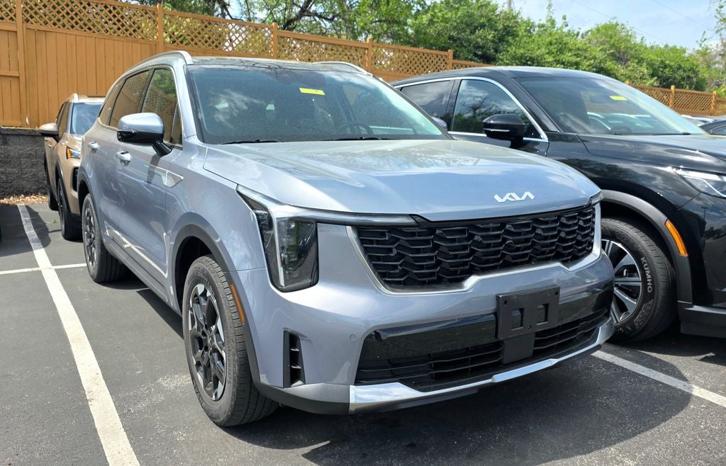 2024 Kia Sorento S AWD Panoramic Sunroof Package