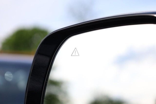 2024 Kia Sorento S AWD Panoramic Sunroof Package