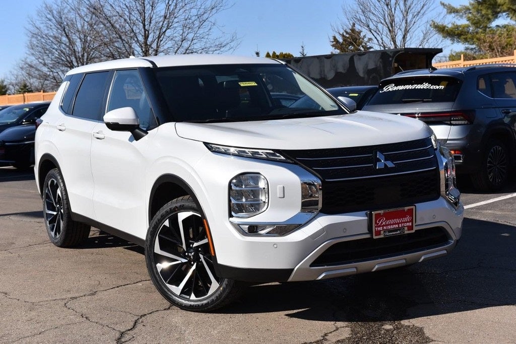 2024 Mitsubishi Outlander SE 4WD