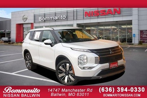 2025 Mitsubishi Outlander SE S-AWC w/ 20" Alloy Wheels