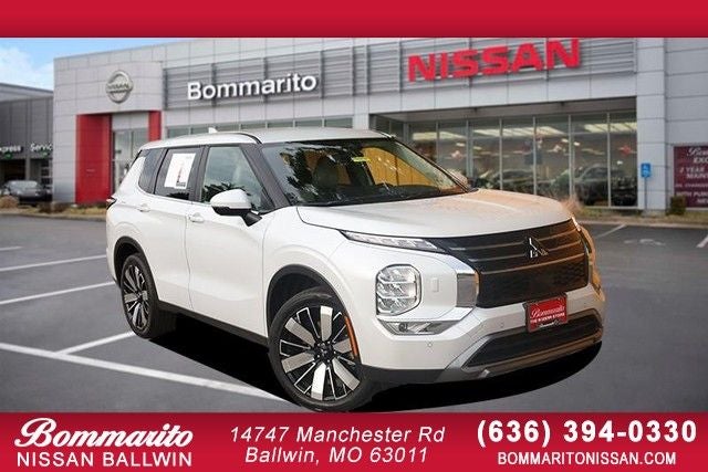 2025 Mitsubishi Outlander SE S-AWC w/ 20" Alloy Wheels