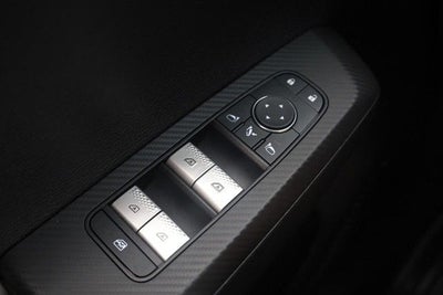 2025 Mitsubishi Outlander SE S-AWC w/ 20" Alloy Wheels