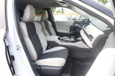 2025 Mitsubishi Outlander SE S-AWC w/ 20" Alloy Wheels