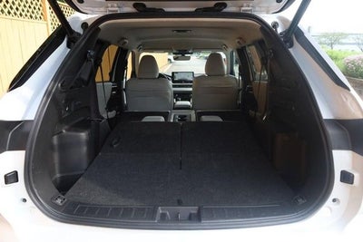 2025 Mitsubishi Outlander SE S-AWC w/ 20" Alloy Wheels