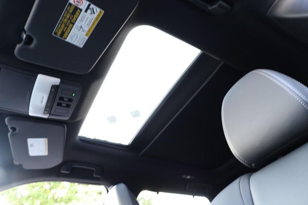 2026 Nissan Rogue Plug-In Hybrid Platinum