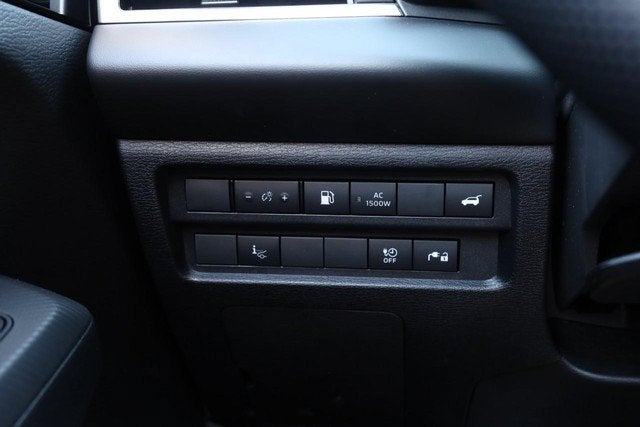 2026 Nissan Rogue Plug-In Hybrid Platinum