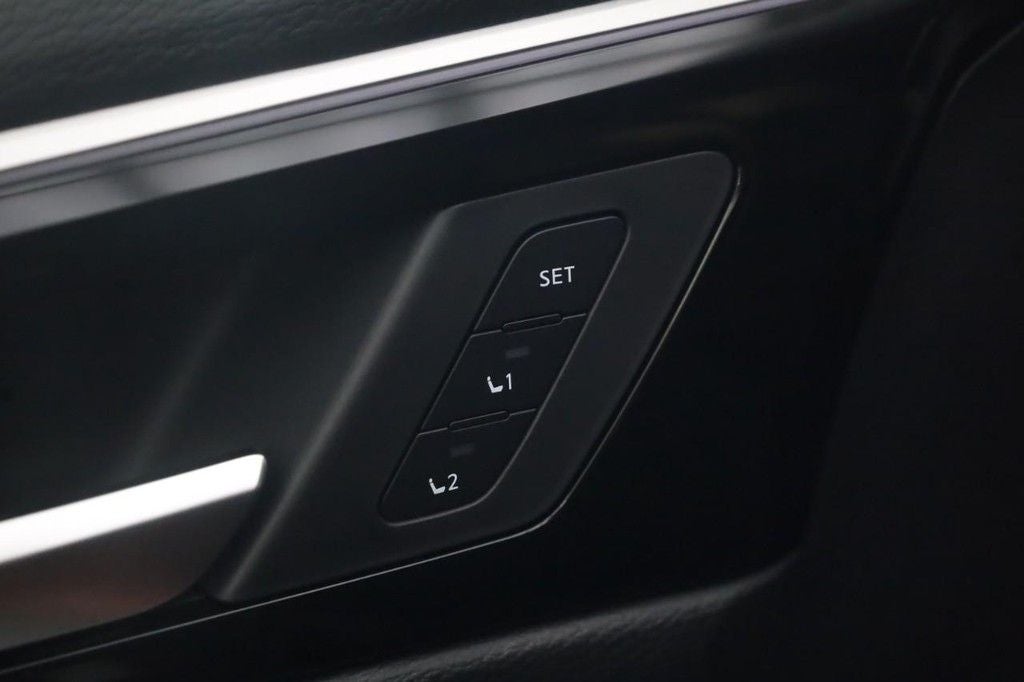 2026 Nissan Rogue Plug-In Hybrid Platinum