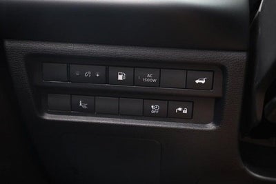 2026 Nissan Rogue Plug-In Hybrid Platinum