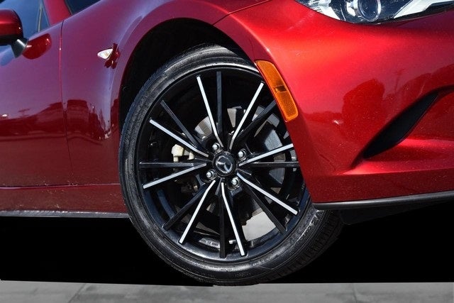 2024 Mazda Mazda MX-5 Miata RF Grand Touring w/ Power Retractable Hard Top